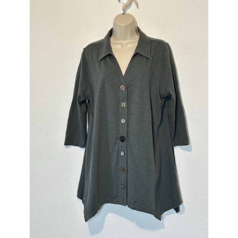 Soft Surroundings Tunic Top Aysmmetric Hem Green Button Accent 3/4 Sleeve